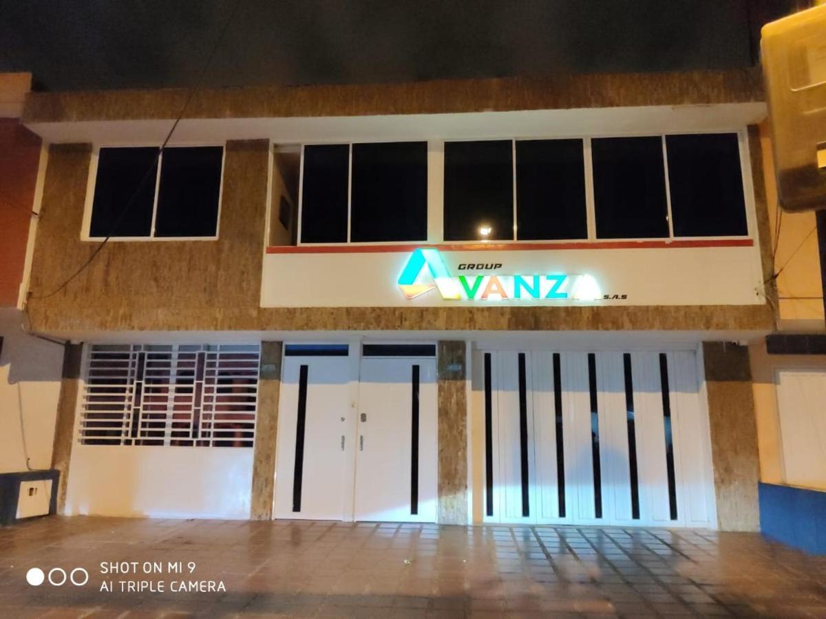 Hostal Avanza Cali Buitenkant foto