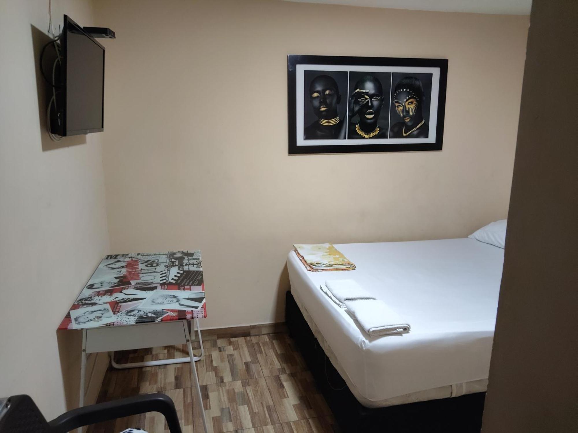 Hostal Avanza Cali Buitenkant foto