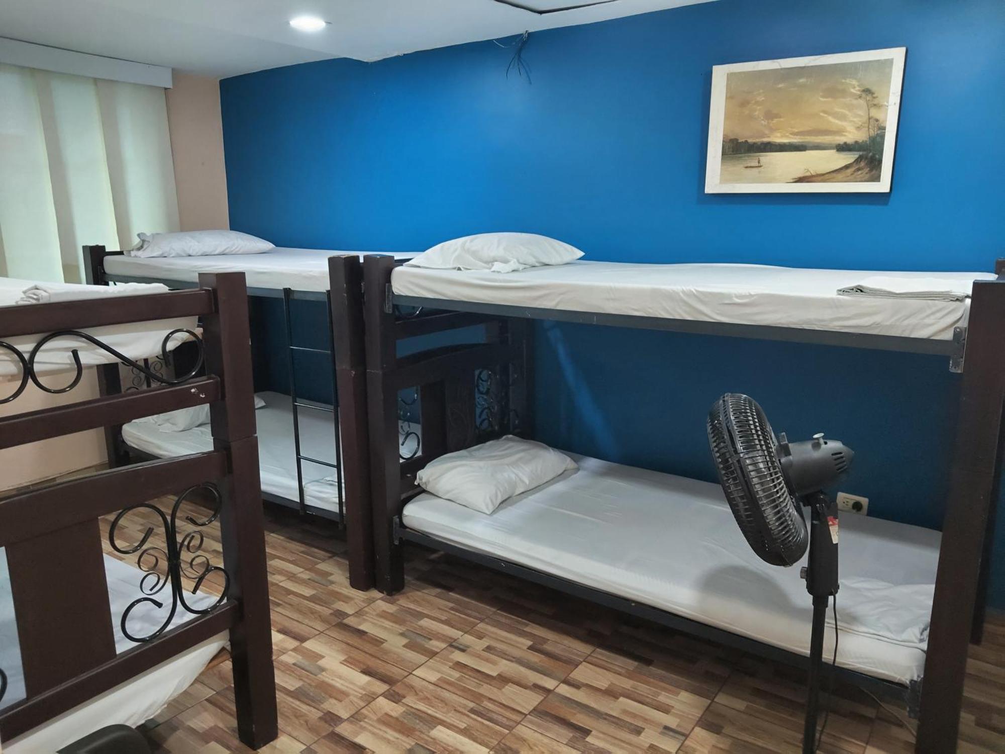 Hostal Avanza Cali Buitenkant foto